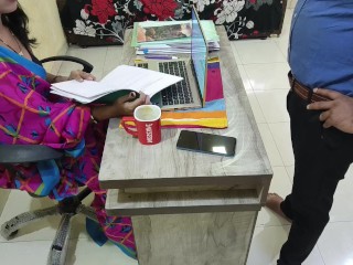 65c19e8a8fff0 Hot Indian bhabhi fucked office by office employ