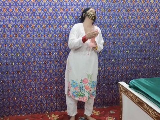 6729d3bf49d83 Pakistani Hot Aunty Orgasm With Huge Dildo