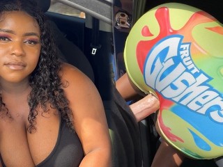 67dbccd3d425b Big Booty Ebony Gets Fucked Through a Hole in Her Tight Gusher Shorts on Her Way to the Car Wash