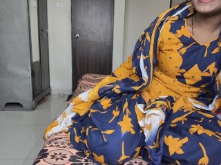 68357de669e9b Beautiful 18 year old Indian kamwali seducing owner with hot lusty sex