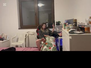 686343eed0637 Farting therapy session