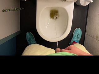 687153ee0a3c1 18yo Teen Guy pissing in Toilet will he Hit?