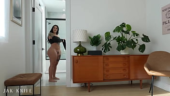 video.ohaeueba2d0 BIG BOOTY roommate swallows my dick with her ASS AND THROAT - Roxanne Roselle