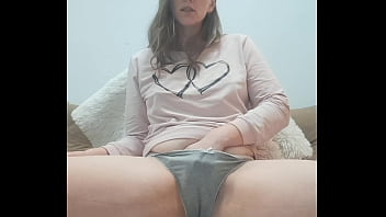 video.ohbfepkfe51 Solo girl masturbation