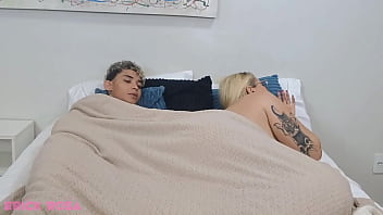 video.ohbkaebae9c My naughty stepmother no time and fell on my dick