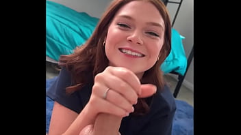 video.oheltff2fa4 College Freshman Gets Fucked After Soccer Practice - Katerina Deville