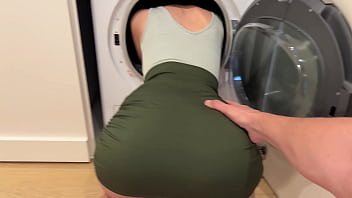 video.ohidkio46af Stepson fucks stepmom while she's stuck in the washing machine