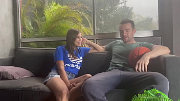 video.ohmahff877e Girlfriend Happy to Cheat After Boyfriend Loses Bet