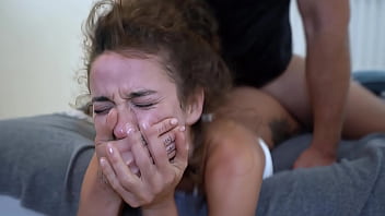 video.ohmmtvb77c6 She Screams And Shouts While Cumming Her Brains Out