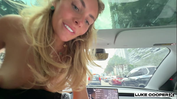 video.ohtudmf869a Bonnie Blue Fucking In Self Driving Tesla
