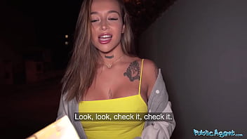 video.ohtvcvd67b8 Public Agent Thick big ass Latina slides it on a big dick