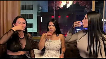 video.ohvkvehb834 Bisexual orgy - Three girls fuck after going out to the club in Medellin (hot Colombians)