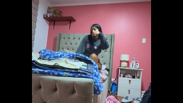 My girlfriend's parents left us home alone and we had fun (REAL HOMEMADE SEX) — video thumbnail