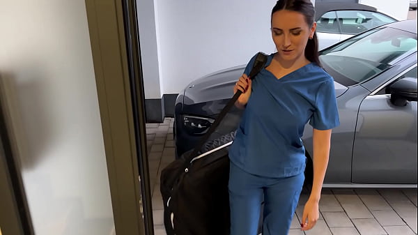 video.okddpokfe05 घर पर मालिश एक सुखद आश्चर्य में बदल जाती है