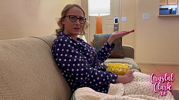 video.otalbhb9335 Stepmom Wants A Movie Night!