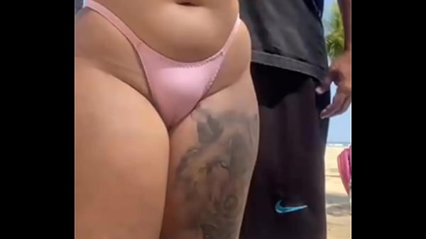 video.otekilm6418 I let the guy slap my ass on the beach and he took his dick out - I was scared but in the end I fell on my face