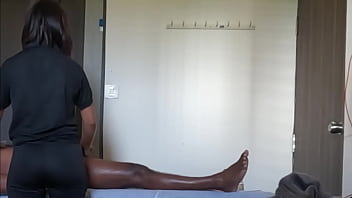 video.otfehcb4fb5 Happy Ending massage went WRONG