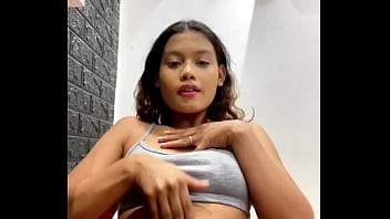 video.othttaf45c8 Young girl shows her rich body ending in orgasm