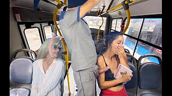 video.otkiklb3fc2 Worker takes out his dick and gropes women on the bus in public!