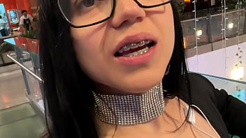 video.otuepfbdc3a I meet a fan at the mall AND HE INVITES ME TO WHAT I LIKE