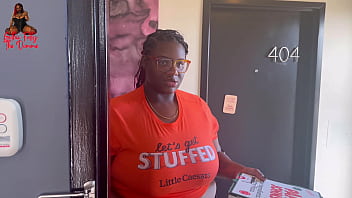 VIDEO.UCAPHBM3428 Ebony BBW Who Quit Porn, Delivers Pizza and Gets Tip