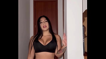 VIDEO.UCDAMIO96BC I share a bed with my best friend's boyfriend while she is on vacation creampie