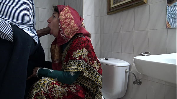 A horny Turkish muslim wife meets with a black immigrant in public toilet — video thumbnail