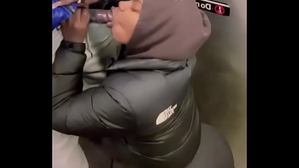 video.ucdpovm69c9 EXTREME PUBLIC ORGASM STEPBRO 11 INCH BBC SUCKED ON TRAIN