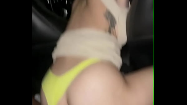 video.ucpetco1dd2 Delicious Fuck in the Car..