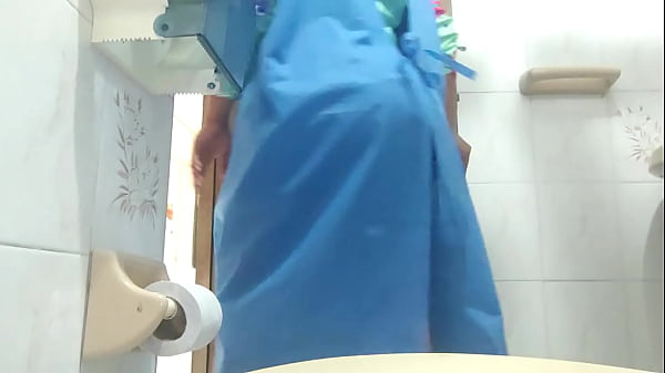 video.ucvulcf70af Hidden camera records women in the bathroom of Dr. Rockefeller's office