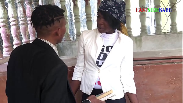 video.udacuid6477 नई चर्च बिल्डिंग साइट की जाँच डॉगीस्टाइल हार्डकोर बैंगिंग के साथ समाप्त हुई