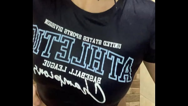 video.udhbcfh12da Young girl fucks her best friend in the bathroom