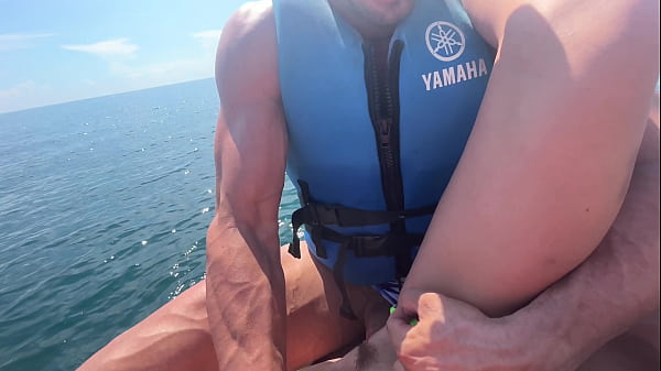 video.udliuuod313 Horny Blonde Getting Her Pussy Drilled On A Jetski