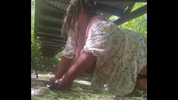 video.udmalhff52b FUCKING UNDER THE PUBLIC PARK BRIDGE