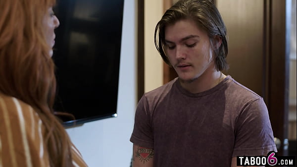 Angry huge tits stepmom Lauren Phillips disciplines her stepson — video thumbnail