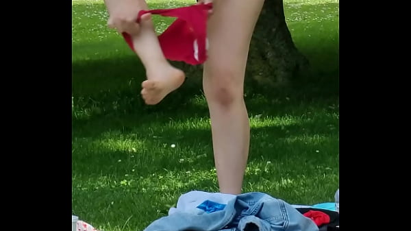 Voyeur Cam. Busty Bombshell Flashing Huge Tits in Public Park — video thumbnail