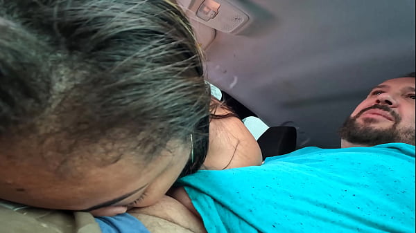 Slutty Carioca gets in the car and sits on the dick all over the streets of São Paulo - Kn Bombom — video thumbnail