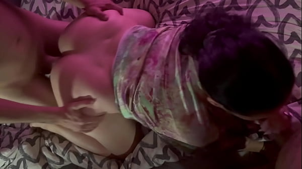 video.uecpiuk6812 हमारे घर में अपने पति और मेरे प्रेमी के साथ त्रिगुट बनाना