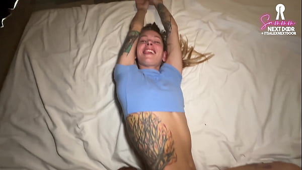 video.ueeoltm5248 Cute teen squirting slut loves it rough - dripping pussy creampie