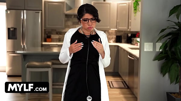 Big Titty MYLF Boss Catches Her Babysitter Getting Her Pussy Licked By Her Boyfriend On Her Couch — video thumbnail