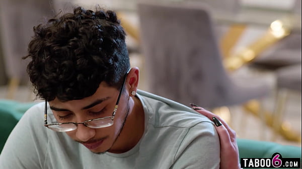 Mature stepmom MILF Lauren Phillips confiscated stepsons fake pussy toy — video thumbnail