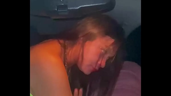 video.uepkvuva84b Lucky Uber Driver Fucks Famous Tiktoker La Paisa on the side of the road!