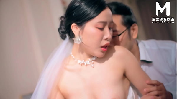 video.ufbebdo5626 ModelMedia Asia - Soon-to-be-married slutty wife engages in wife-swapping sex before her wedding day