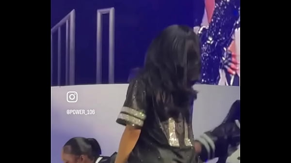 video.ufbpfeod369 Cardi B twerking