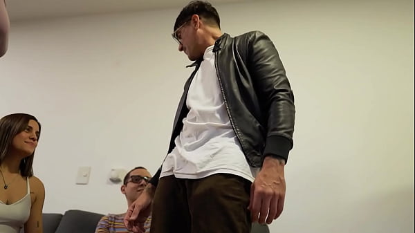 video.ufcccbobccd Double CREAMPIE two hotties after the Gym FOURSOME with Keilabassi77 & Sara Latina