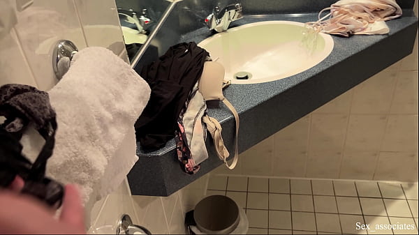 video.ufcoioo7a85 My hot MILF stepmother caught me spying on her in the shower in a shared hotel room.