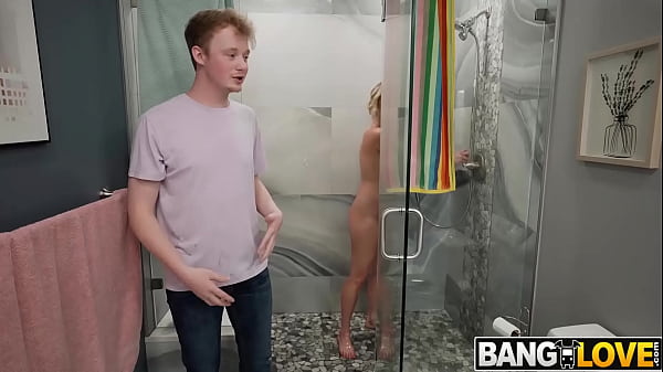 Helping My Stepmom — video thumbnail