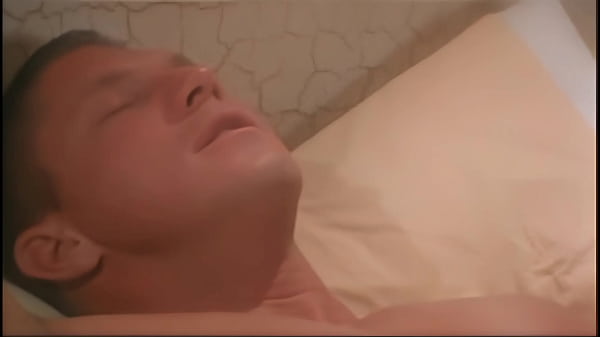 video.ufuildf89e8 बिस्तर पर कमबख्त गोरा एमआईएलए