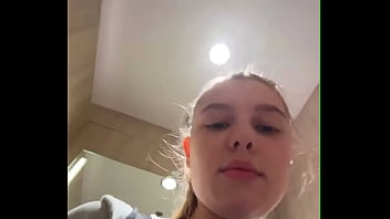 VIDEO.UFVIKFHA9D6 Big dick Extreme fucking anal in public
